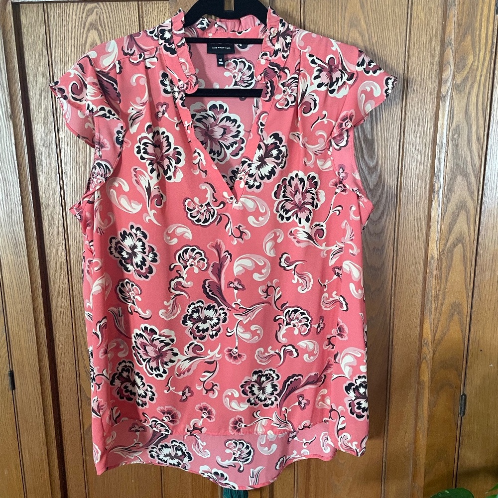 Who What Wear blouse NWOT
